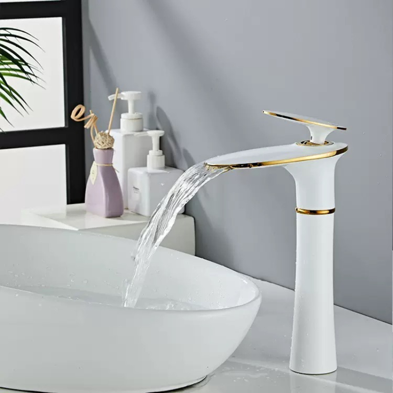 White/Black Gold Waterfall Bas - Home Hardware Bathroom Sinks recensie en prijs